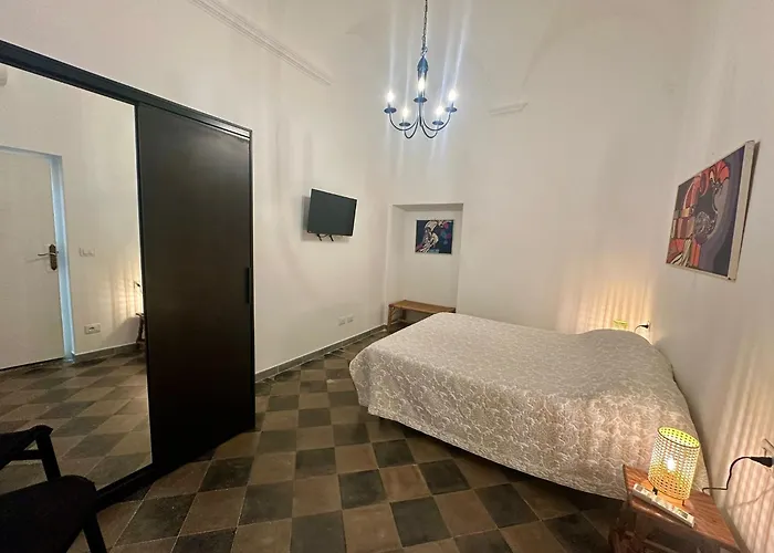 Casa Oscar - Ideale Per Famiglie, Centro, 2 Min Dal Mare