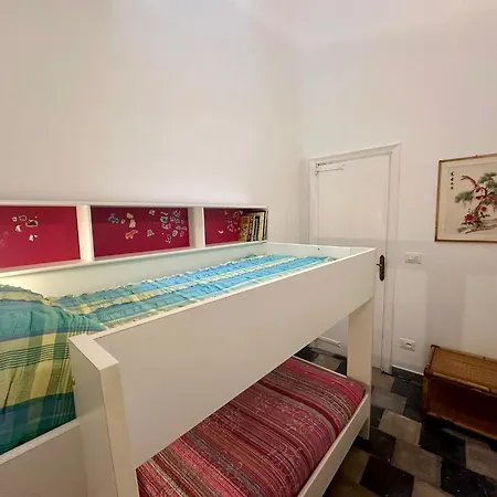 Casa Oscar - Ideale Per Famiglie, Centro, 2 Min Dal Mare *